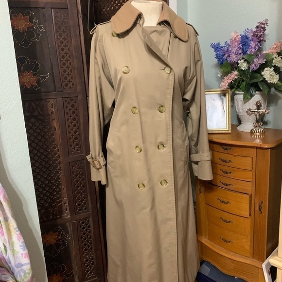 VINTAGE Burberrys trenchcoat - Picture 11 of 14
